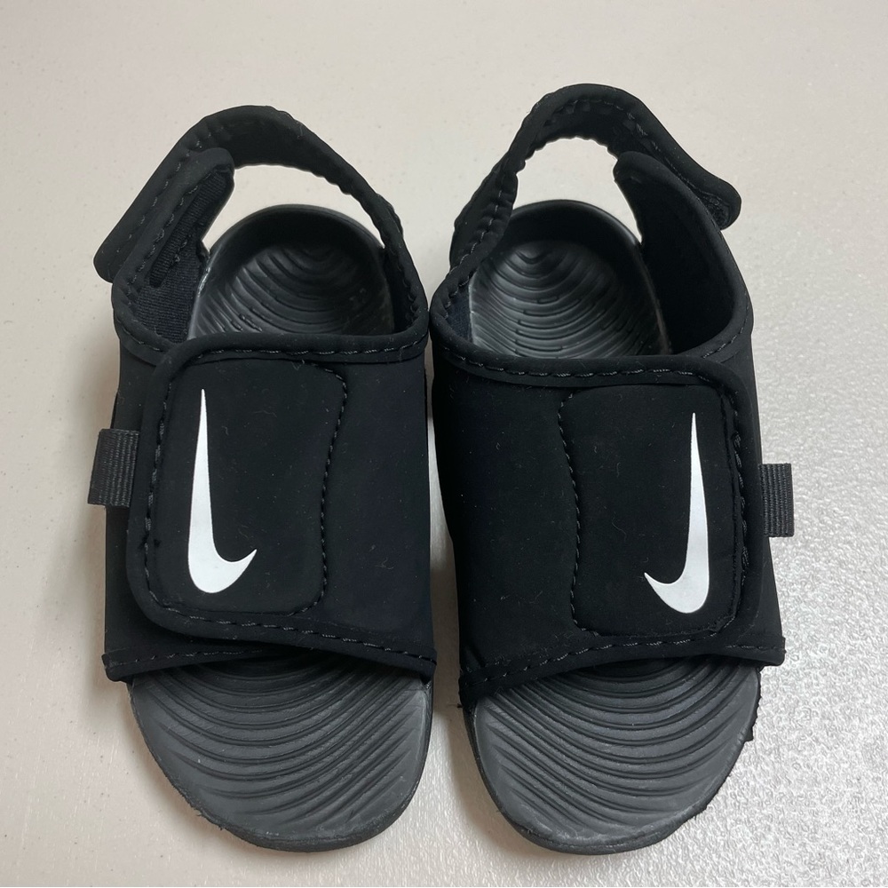 NIKE LITTLE BOYS SUNRAY ADJUST OUTDOOR SANDAL - BLACK  SZ 8